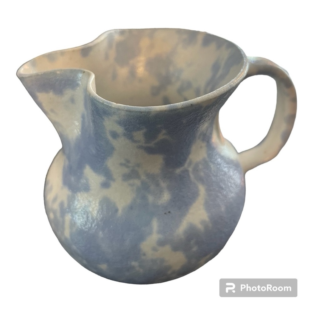 SHELTON’S POTTERY - Seagrove, NC - handmade 3.5” pitcher - Carolina blue & white